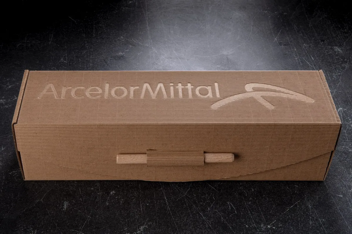 Realizacja etykiet firmowych — Winnica Dolina Samy